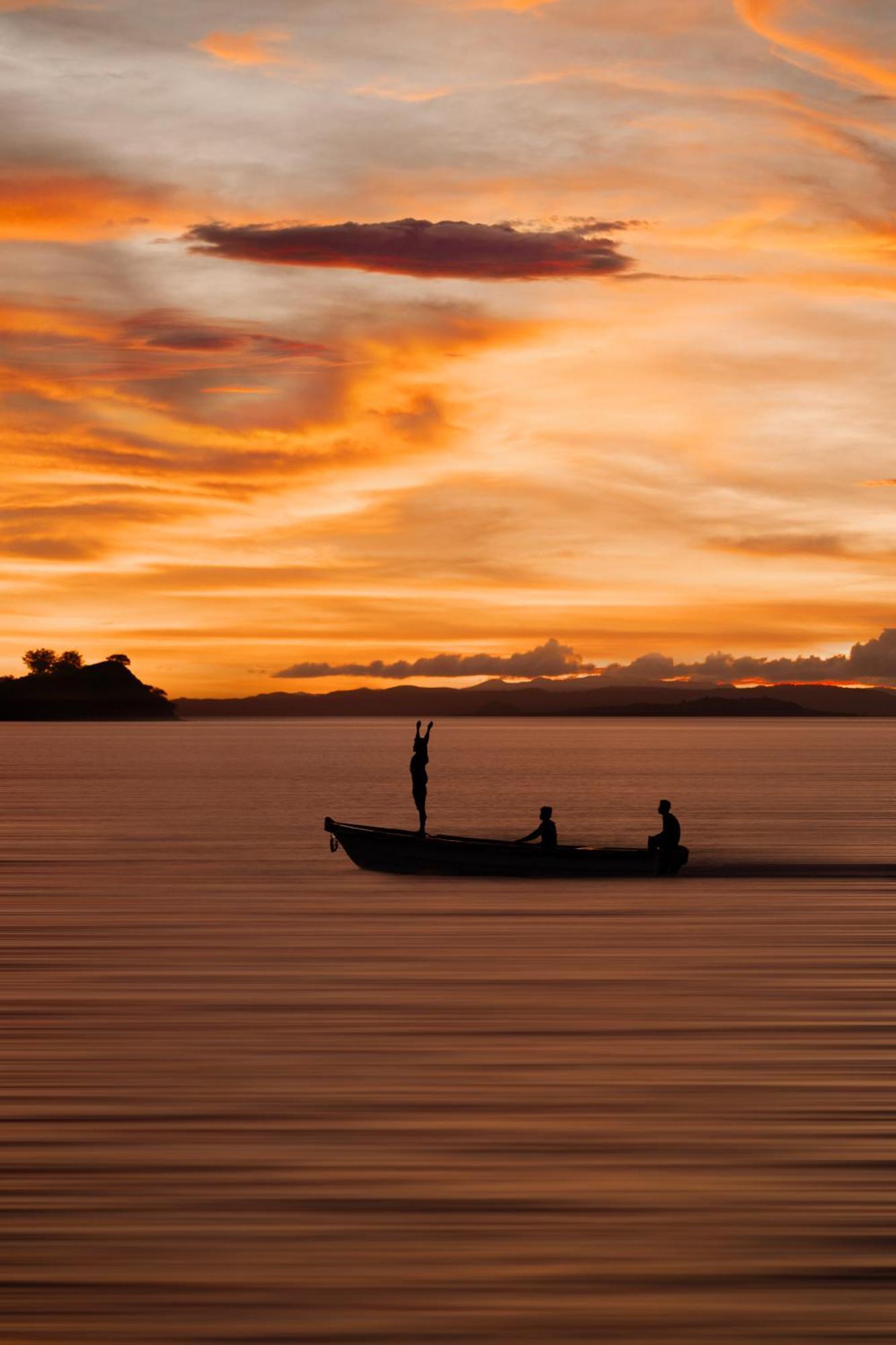 Menjaga Bay Hotell Labuan Bajo Eksteriør bilde